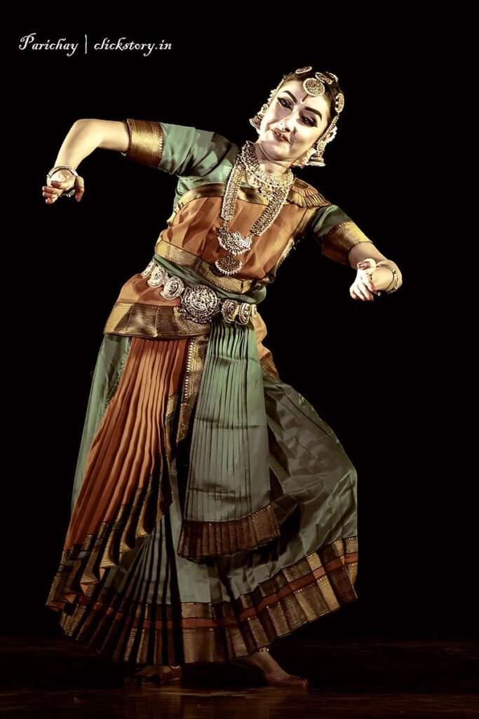 bharatanatyam dance