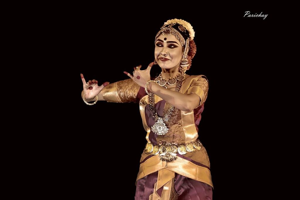 bharatanatyam dance