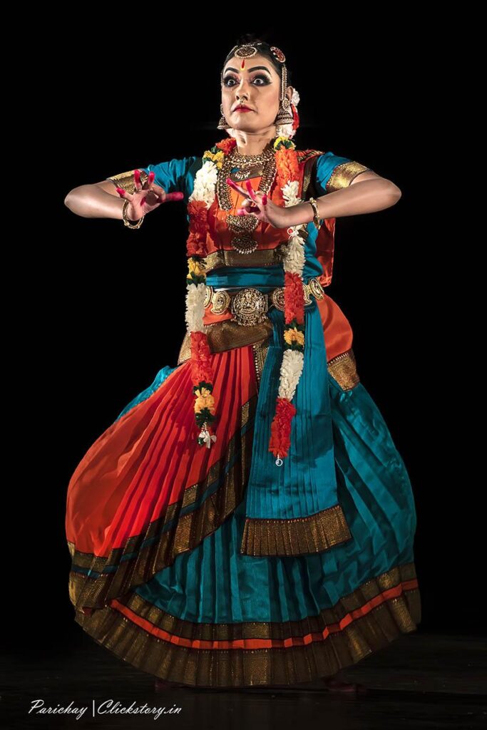 bharatanatyam dance