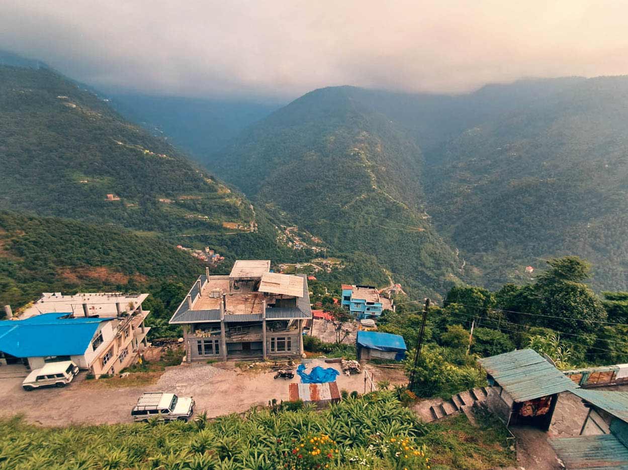 Sillery Gaon: A Scenic Hamlet in the Lap of Himalayas
