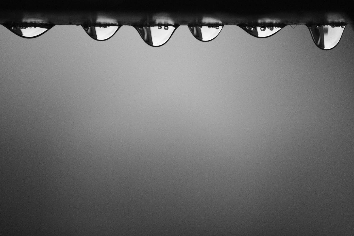 rain drop minimalism