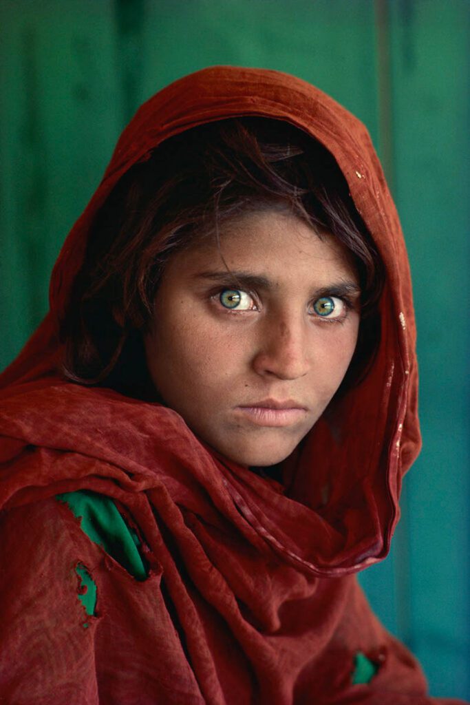 Afghan girl by steve mccurry photography truth