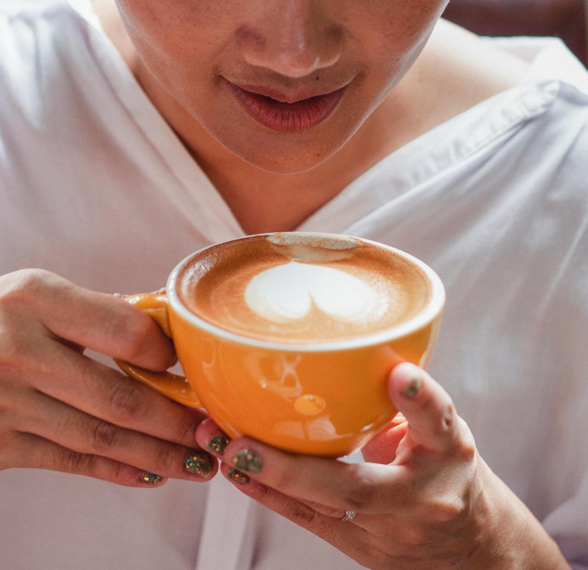 facelss-photography-coffee