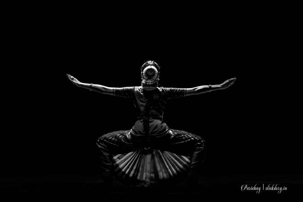 indian-dance-bharatanatyam-2