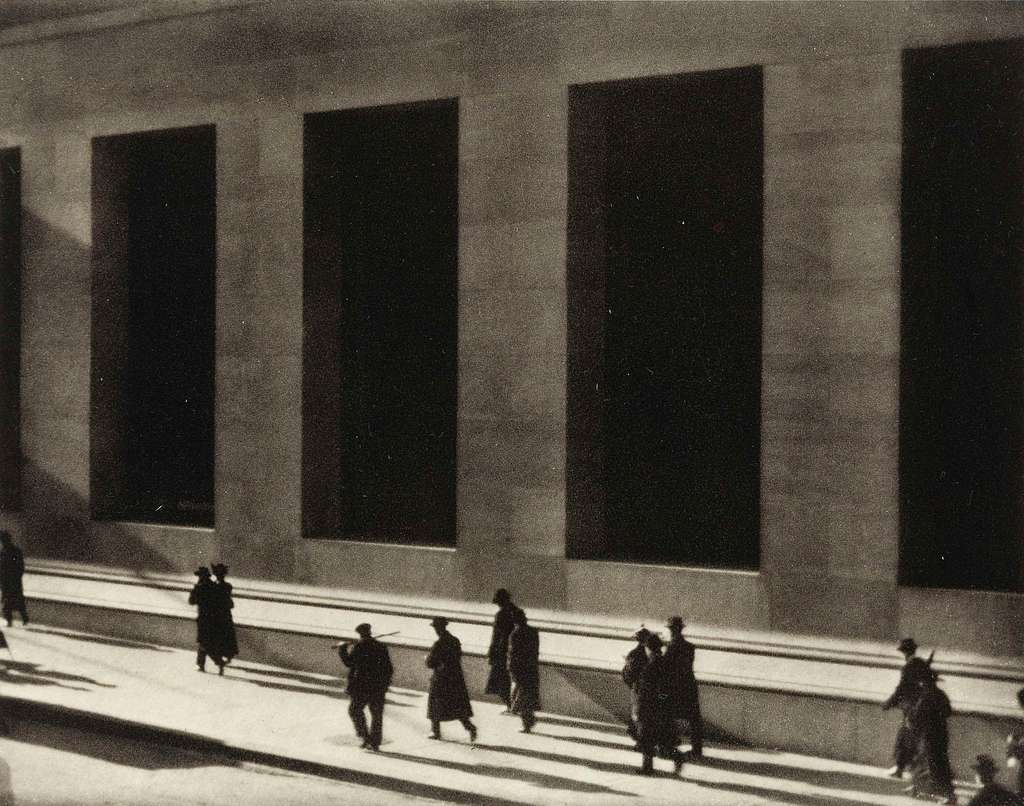 wall-street-by-paul-strand-1915-PICRYL